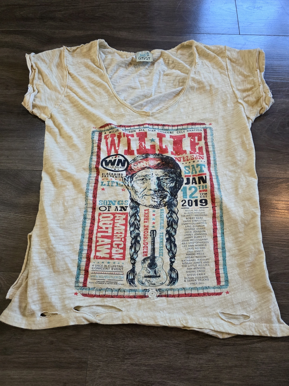 Jaded Gypsy Willie Nelson Graphic V-Neck Tee in Cream size S/M